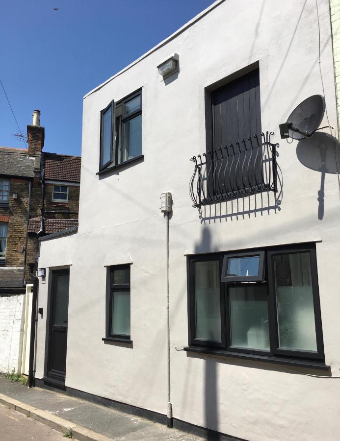 Shoemakers Cottage Ramsgate Exterior photo